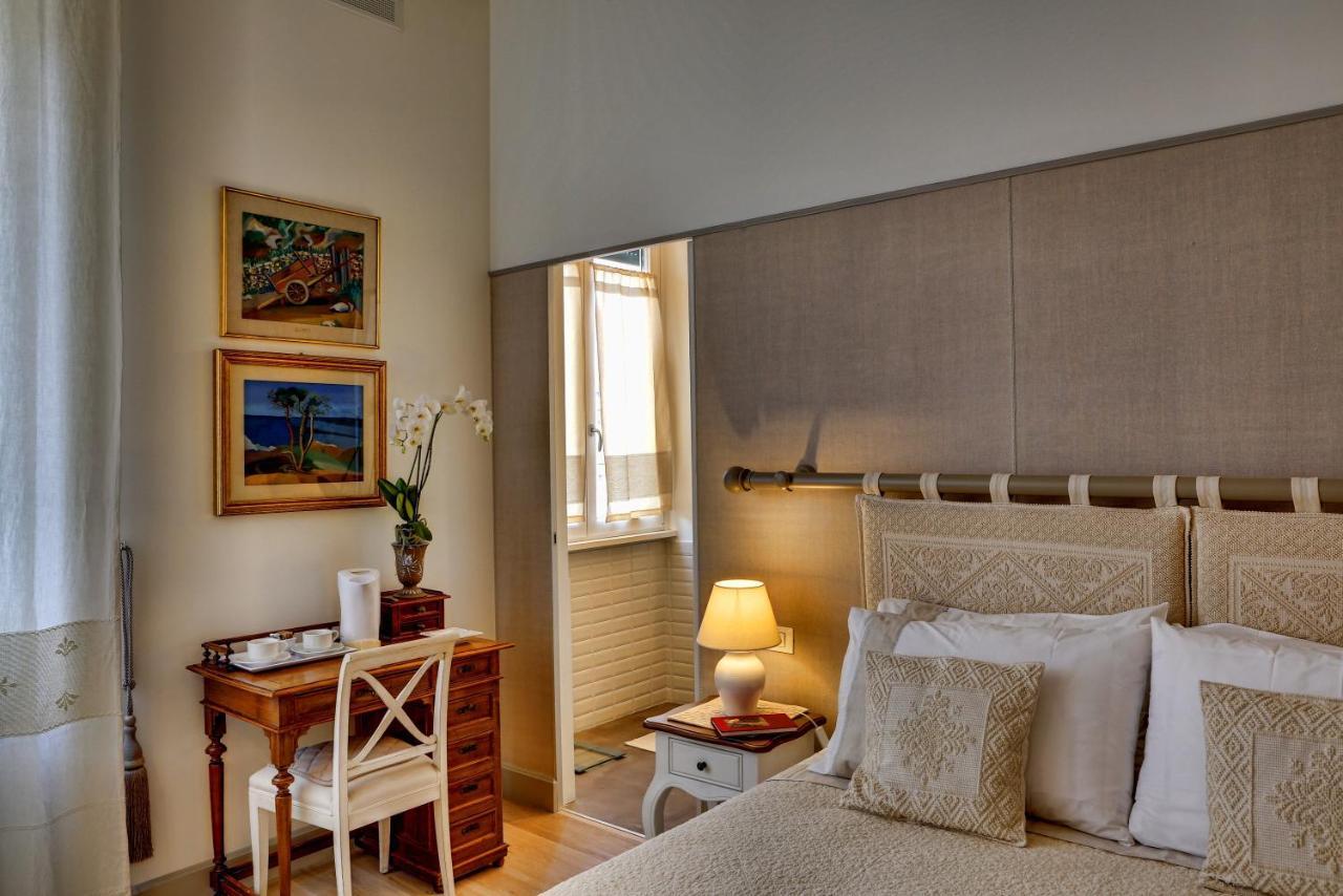 Casa Sotgiu Guest House Rome Exterior photo